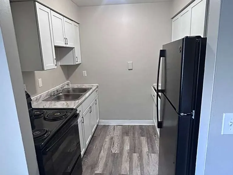 1727 Garden Ln #1733 — Photo 12