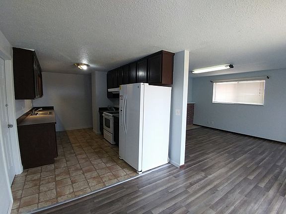 3rd image of 1021 S Orchard St #A
