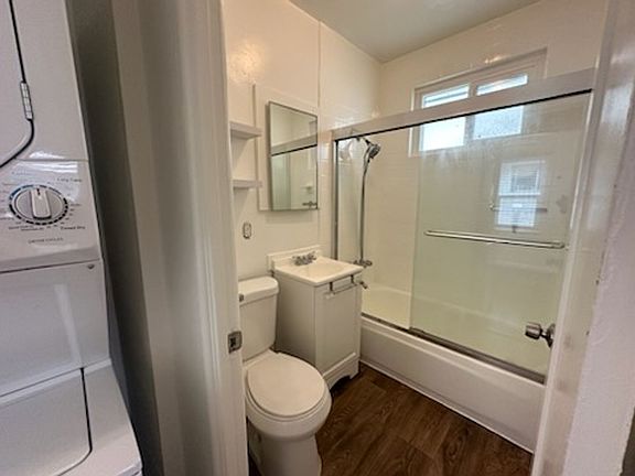 5th image of 4441 Mississippi St #4443
