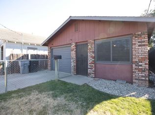161 West Ave, Oakdale, CA 95361