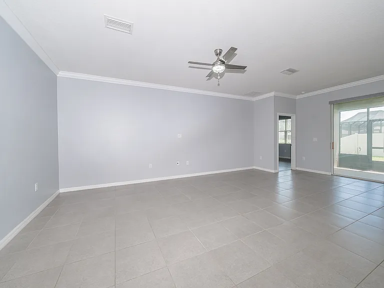 1092 Pipestone Pl — Photo 23