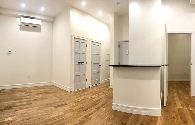 Rented by Zjama Realty Corp | media 27