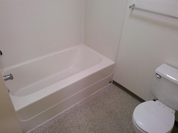 5th image of 514 NW 21st St #3
