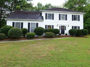 4706 Crest Knoll Dr SE, Mableton, GA 30126