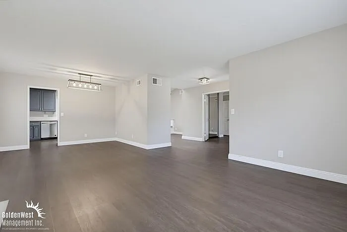 12634 Birchbrook Ct — Photo 5