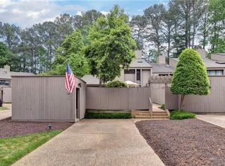 106 Harrops Gln, Williamsburg, VA 23185