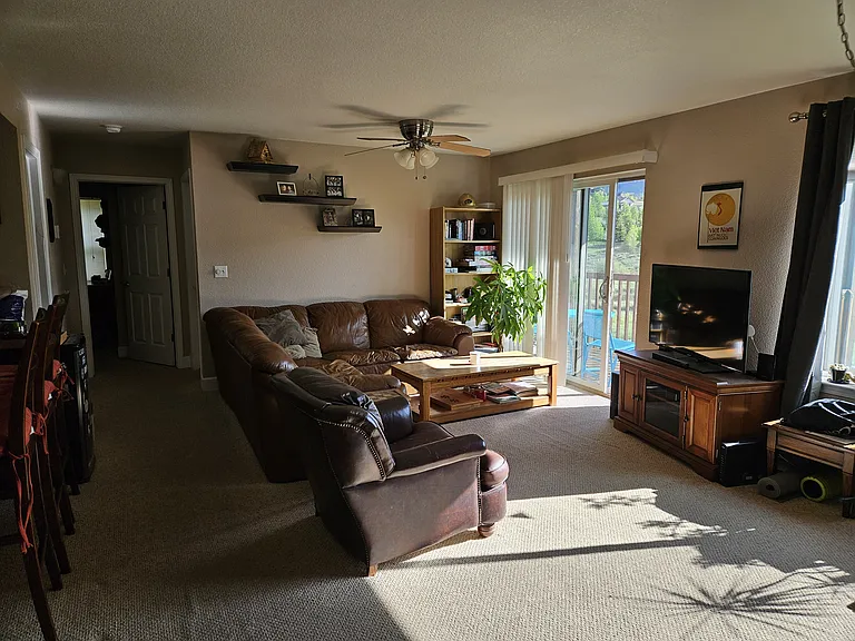 495 Cove Blvd #2B — Photo 2