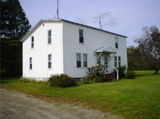 438 River Rd, North Anson, ME 04958