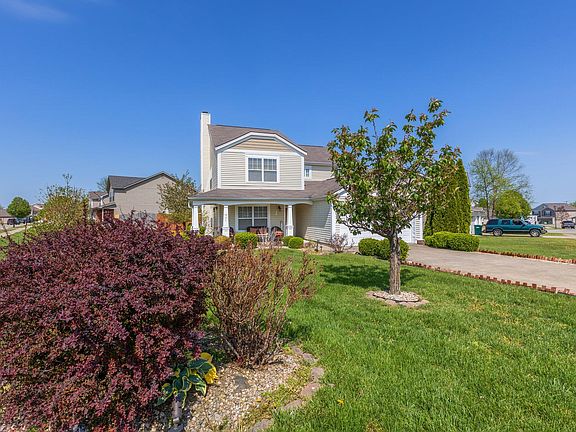 3rd image of 901 Cobble Dr