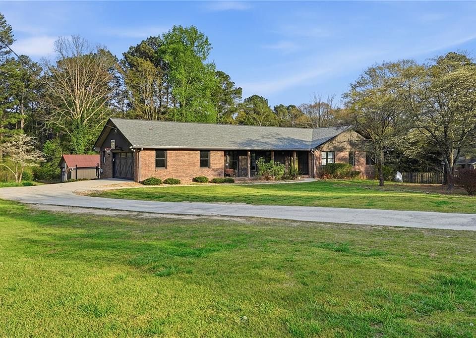 1st image of 2452 Camp Mitchell Rd