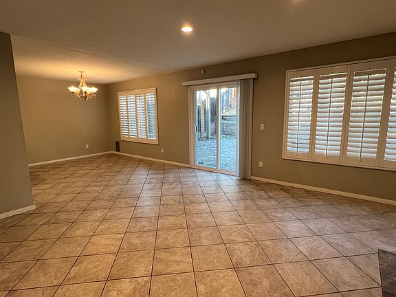 Living Rm and Dining Rm