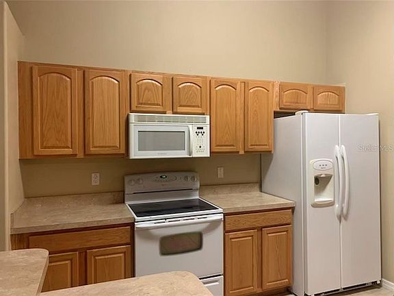 3rd image of 221 Compass Rose Dr