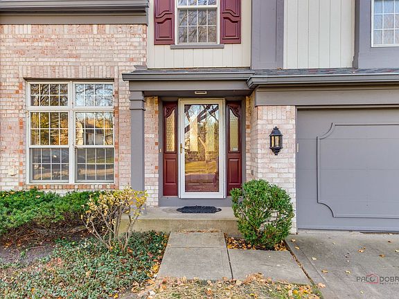 2nd image of 734 Marseilles Cir