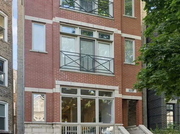 3233 N Racine Ave #1, Chicago, IL 60657