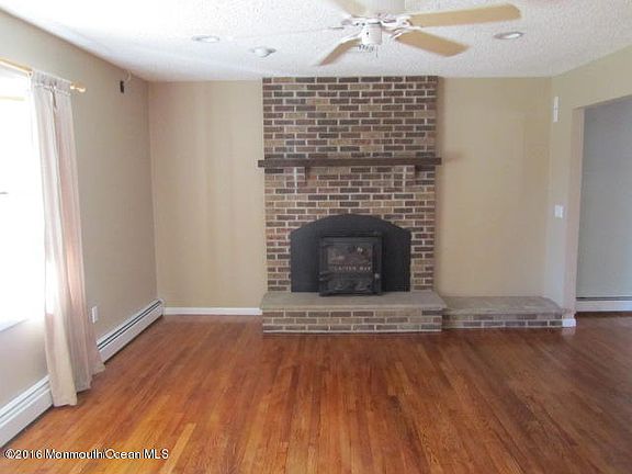 4th image of 451 Northampton Blvd