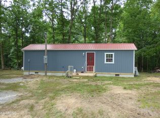 323 Fish Rd, Sparta, TN 38583