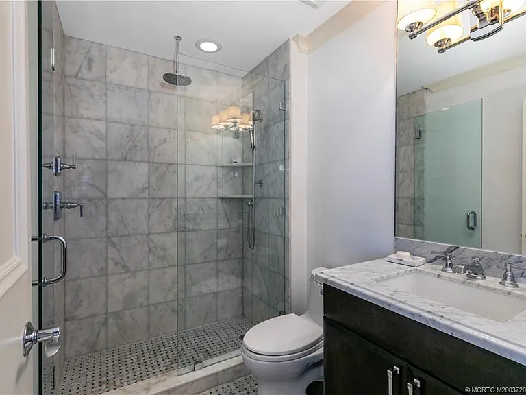 484 NE Plantation Rd #4108 — Photo 18