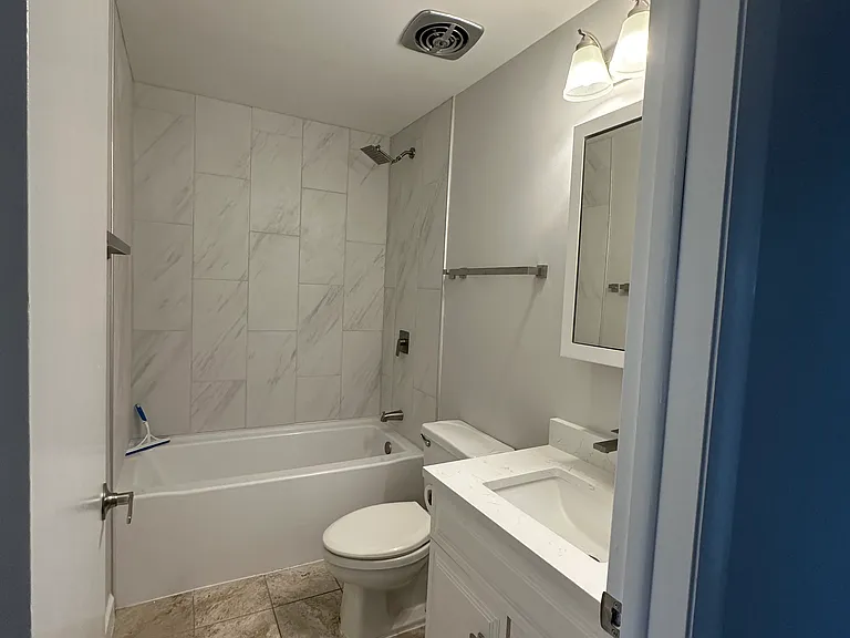 4516 Park Ave — Photo 10