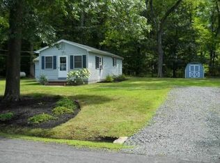 4 Minnietown Ln, Hopewell, NJ 08525