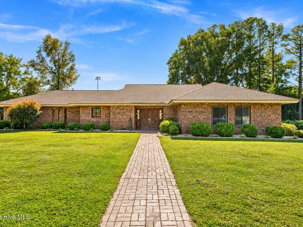 616 E Murphy Street, Wallace, NC 28466