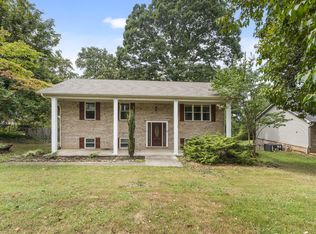 1609 Jett Rd, Maryville, TN 37804