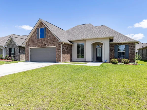 106 Melanie Rose Dr, Maurice, LA 70555