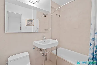 Rented by NestApple, Inc.