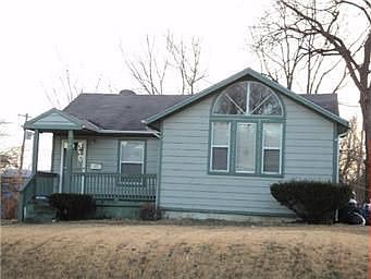 1st image of 2501 E 69th St
