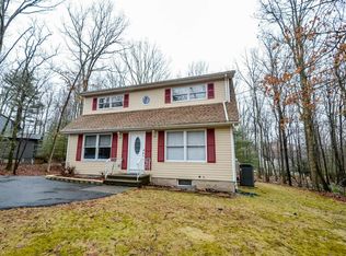 5116 Sunbury Dr, East Stroudsburg, PA