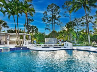 377 Squire Dr, Wellington, FL 33414