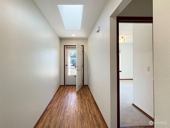 3rd image of 1822 W 15th Street