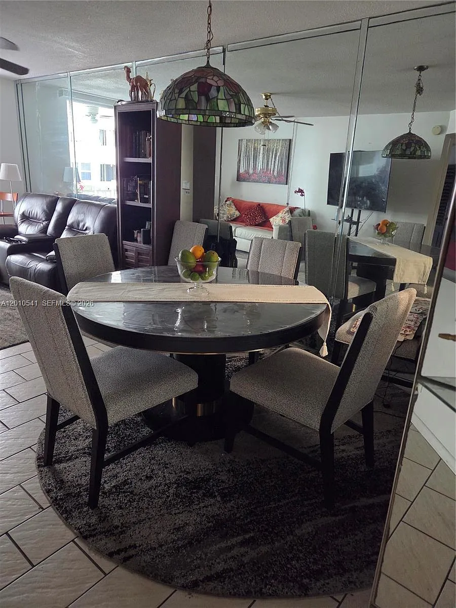 Building Photo - 1817 S Ocean Dr #325