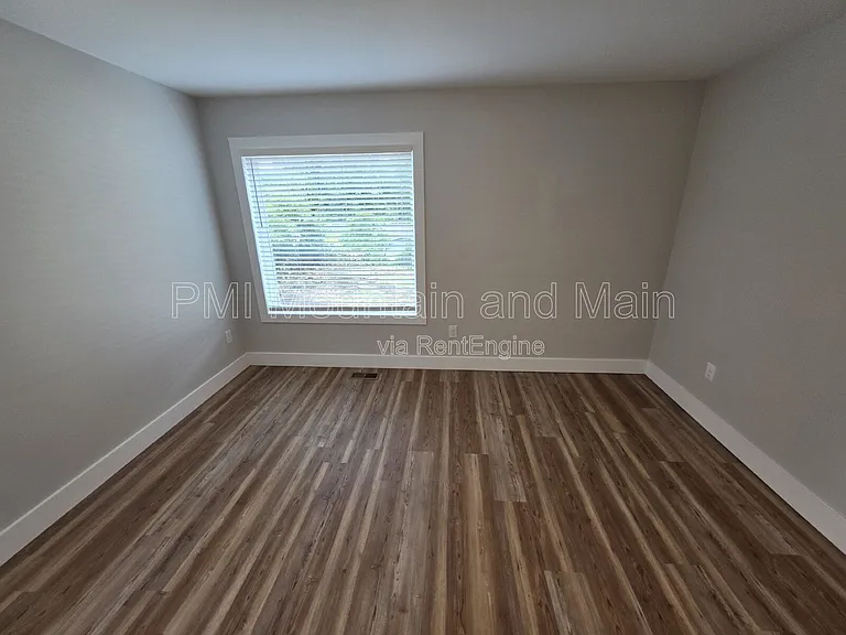 339 Hazel Mill Rd — Photo 40