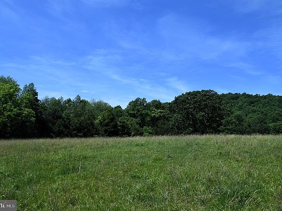 5th image of Slate Mills Rd