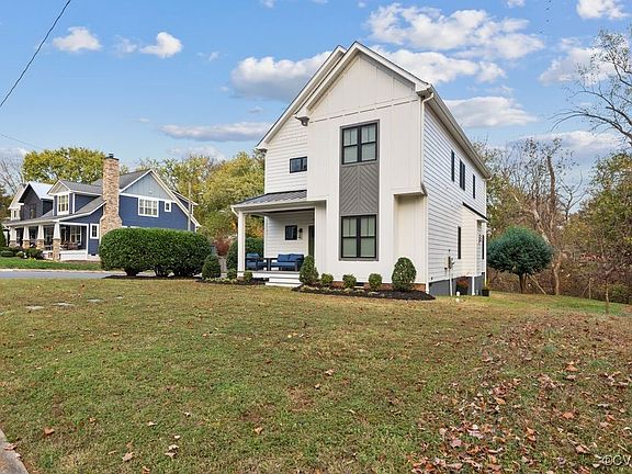 2nd image of 1901 Georgia Ave