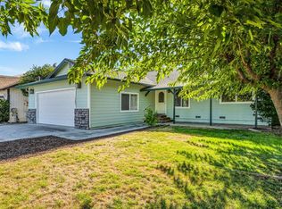 17965 Bunker Rd, Hidden Valley Lake, CA 95467