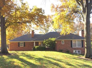 2400 Topaz Dr, Columbia, MO 65203