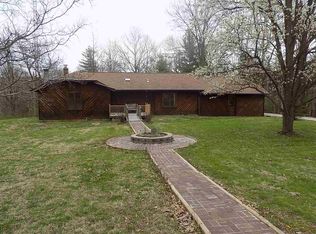 6200 Fox Hollow Rd, Evansville, IN 47712