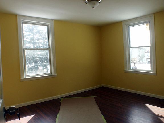 5th image of 11344 208th St