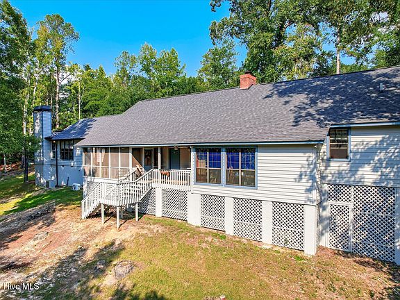 2nd image of 3941 Parwood Road