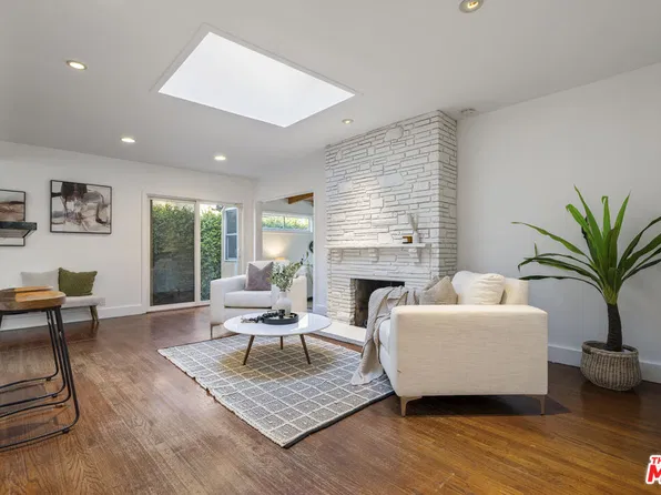 5410 Columbus Ave, Van Nuys, CA 91411