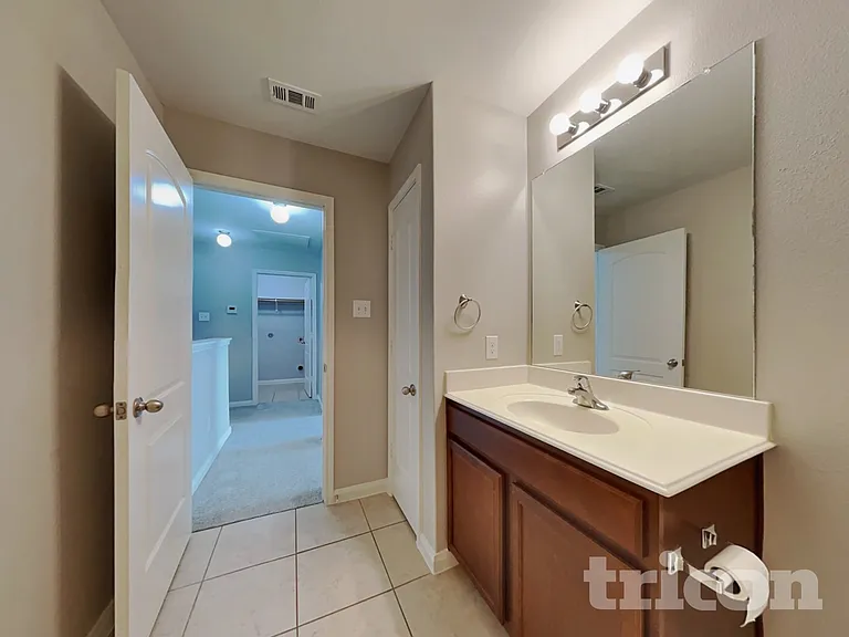 4821 Cedar Springs Dr — Photo 14