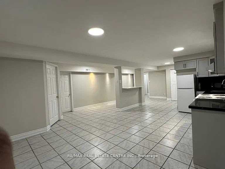 5418 Loonlake Ave #BASEMENT — Photo 8