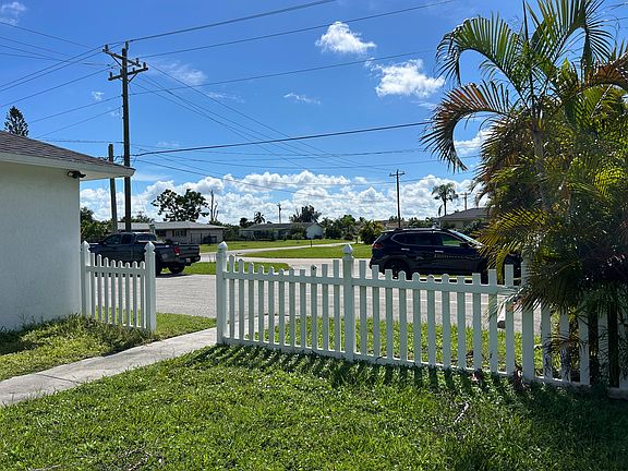5th image of 957 NE Pine Island Ln #957