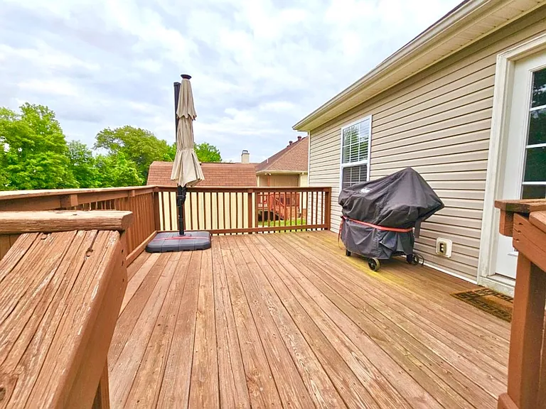 2871 Prince Dr — Photo 16