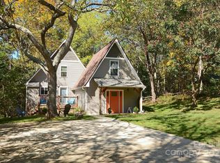 140 Little Knob Rd, Asheville, NC 28803