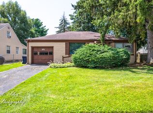 875 Shuler St, Elgin, IL 60123