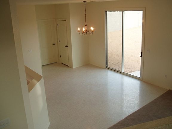 3rd image of 4913 W Calle Don Roberto