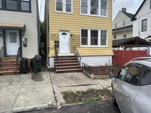 18 Winfield Ave #1, Jersey City, NJ 07305