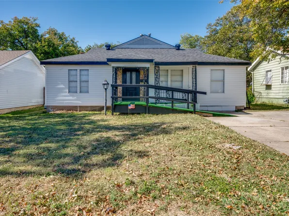 733 SE 3rd St, Grand Prairie, TX 75051